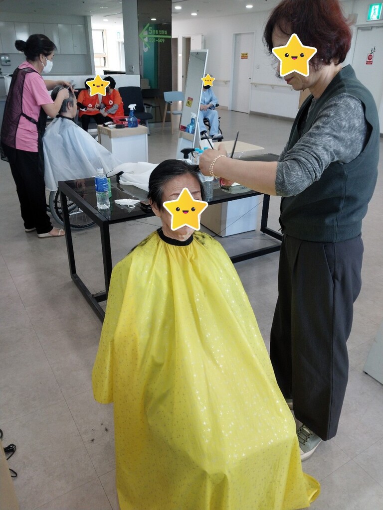안산중앙요양병원 <10월 미용봉사>